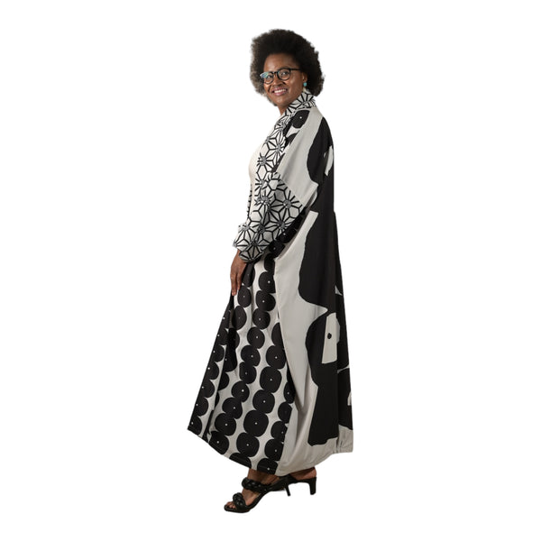 ABSTRACT ART KIMONO || black &white loop